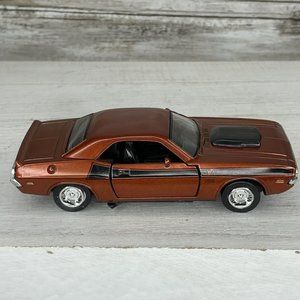 New Ray 1970 Dodge Challenger 1/32 - Copper Speedy Power